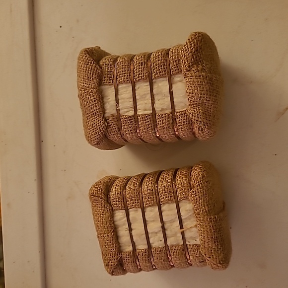 Set of Two Mini Cotton Bales - Picture 3 of 6